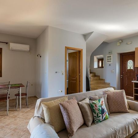 Lévktron Chioureas Apartments מראה חיצוני תמונה